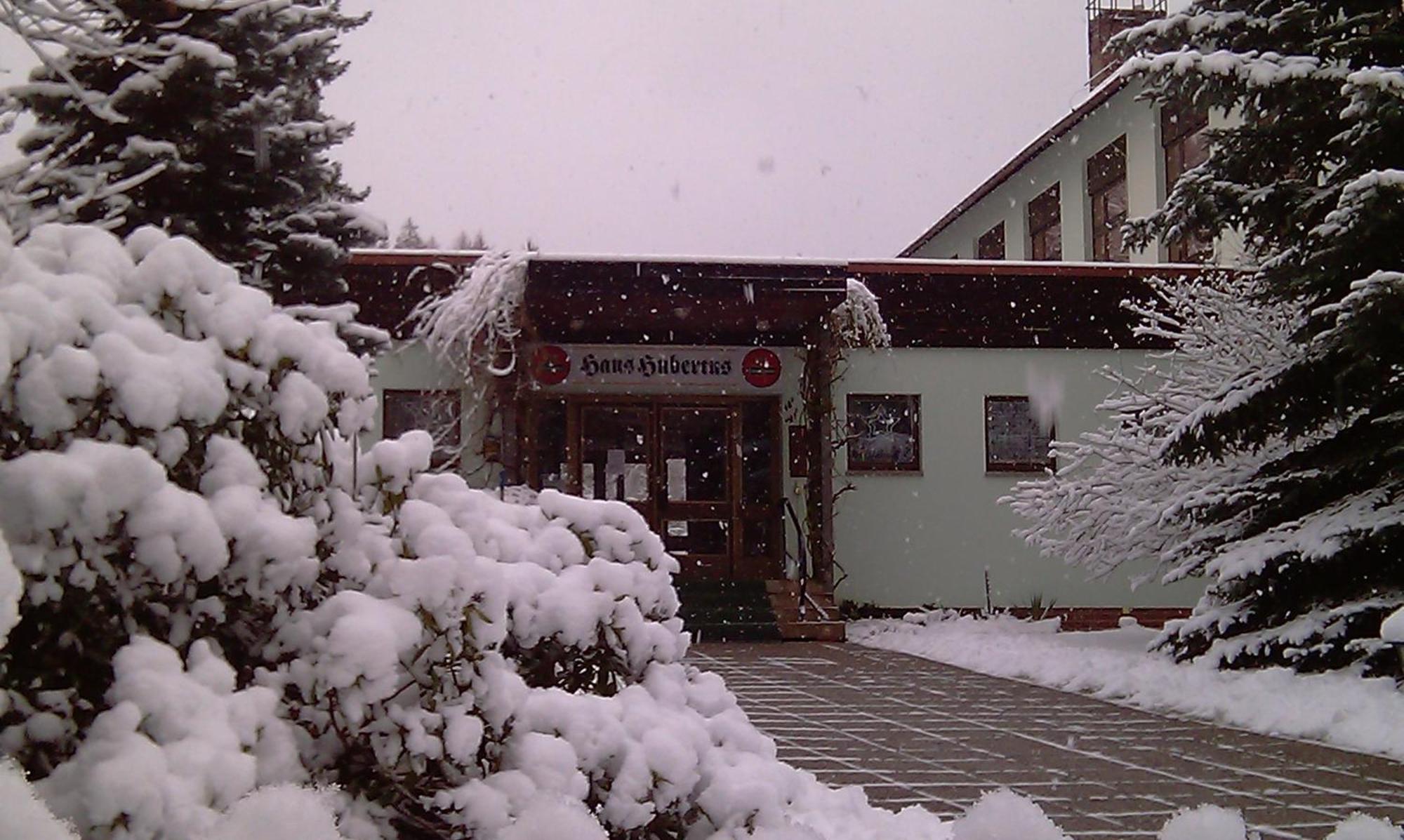 Naturparkhotel Haus Hubertus 奥伊宾 外观 照片